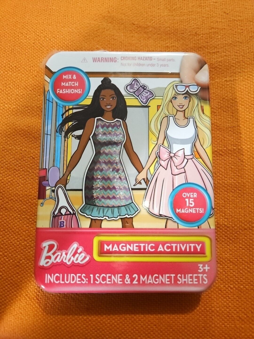 Barbie - Magnetic Activity Tin Case - 1 Scene & Over 15 Magnets