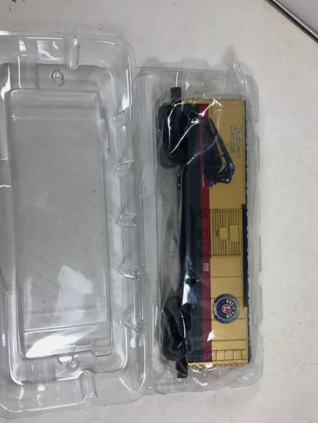 Lionel #6-39246 Century Club II Box Car, O Gauge Train, NIB, SHIP BOX, (14B)