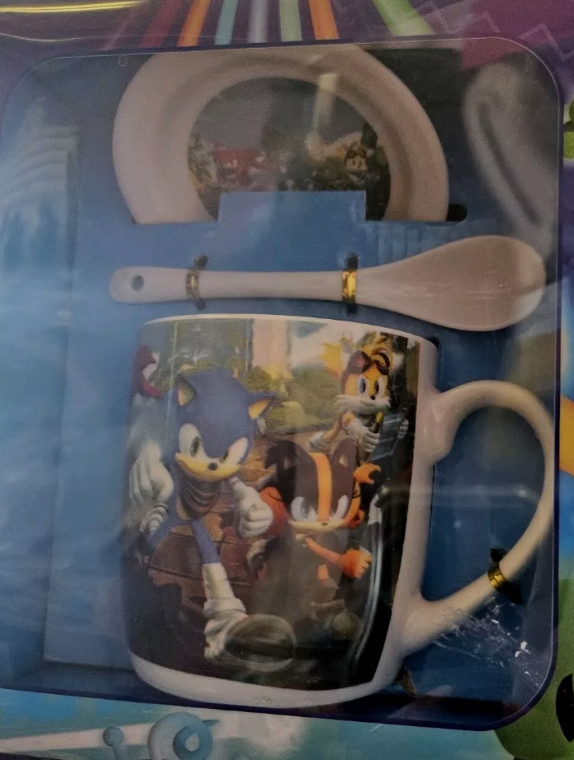 Sonic The Hedgehog #9397 Dark Blue 11oz Ceramic Coffee Mug Plate And Spoon.Assorted Styles