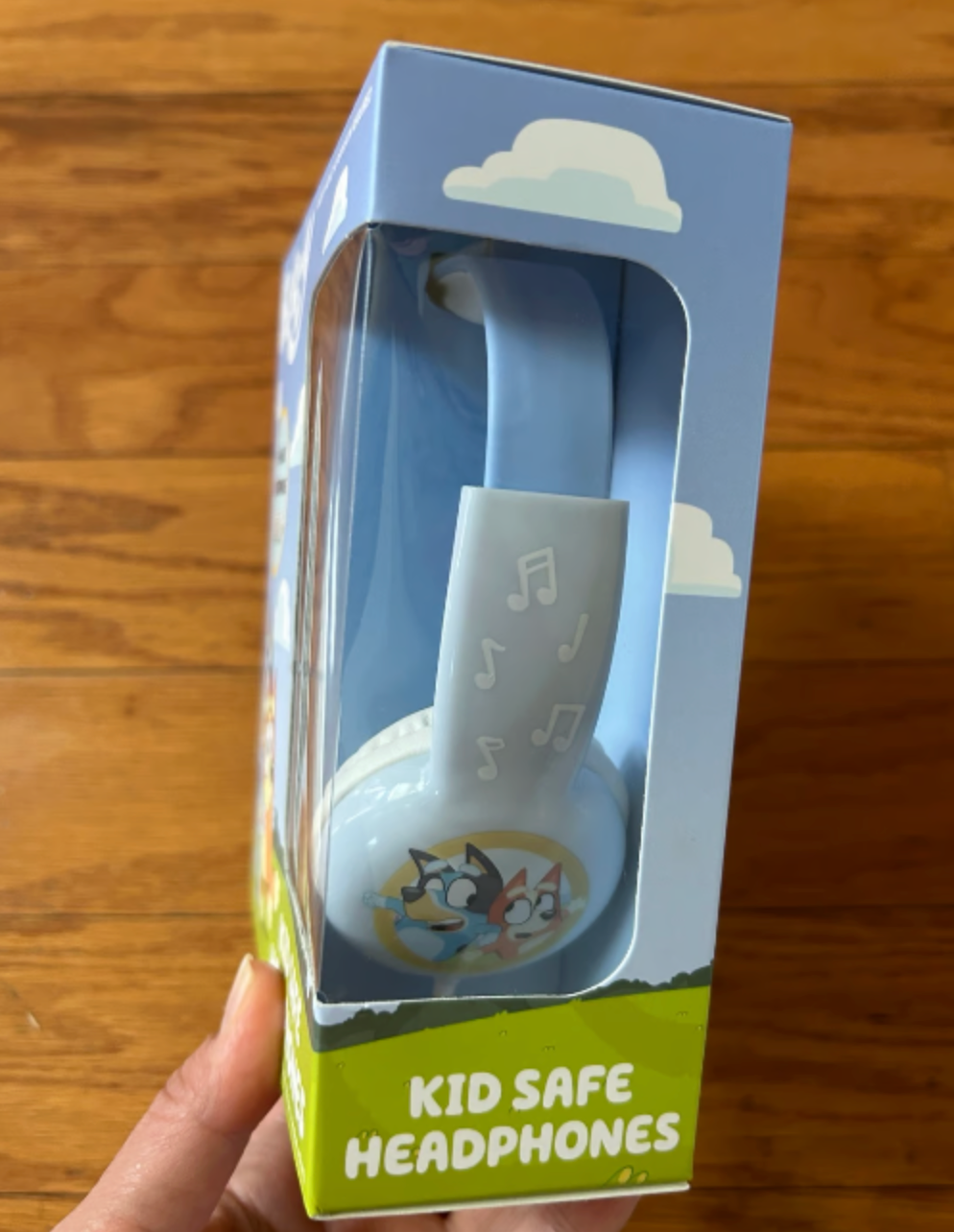 wireless headphones Bluey Kid Safe Headphones with/Inline Microphone