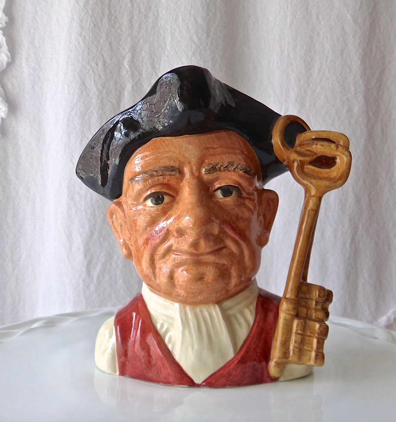 Character Mug Jailer With Keys Williamsburg Series Gaoler Royal Doulton Vintage 1962, D6570-LG (No Box)