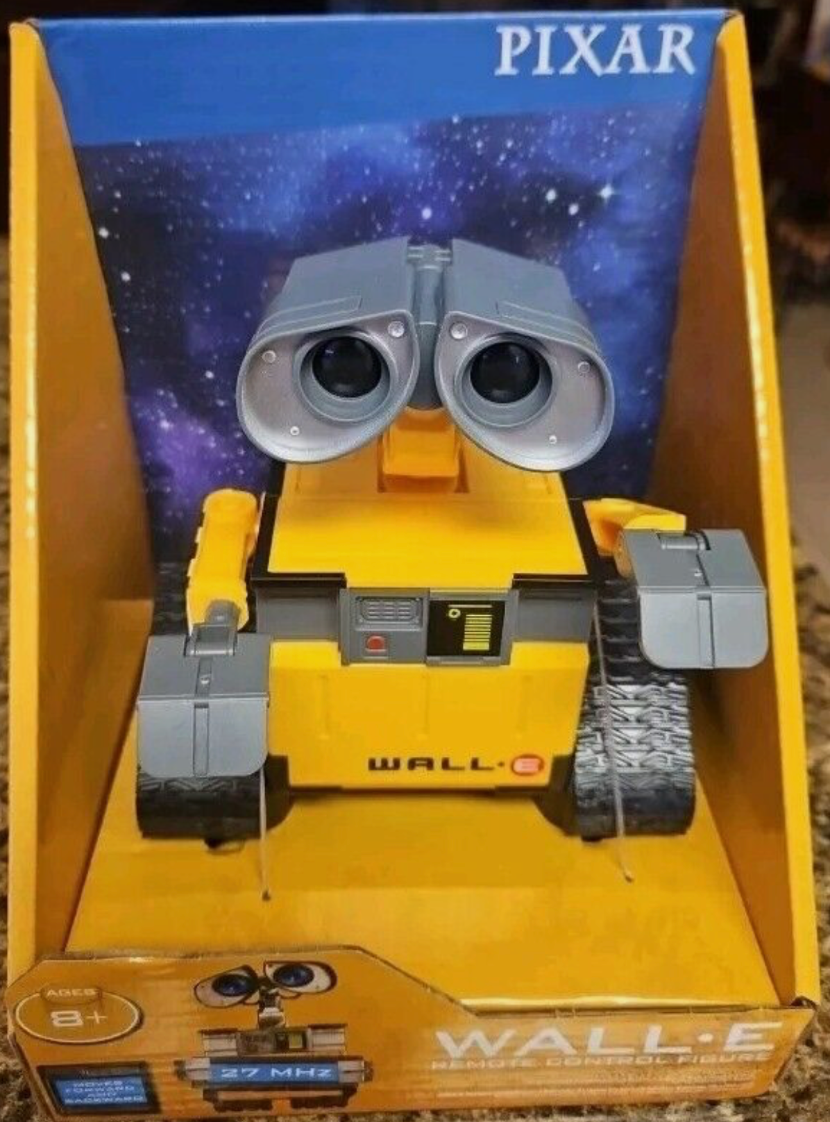 WALL-E WASTE ALLOCATION LOAD LIFTER REMOTE CONTROL ROBOT FIGURE DISNEY-PIXAR MIB