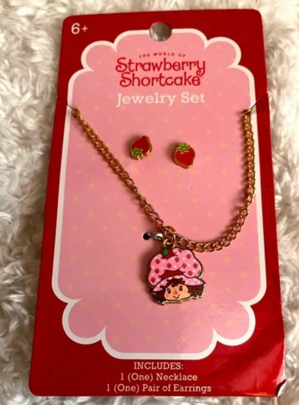 The World Of Strawberry Shortcake Jewelry Set