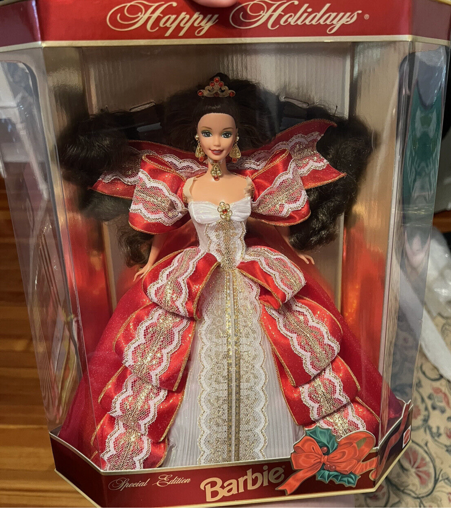 Super Rare 1997 10th Anniversary Holiday Barbie Rare Mistake. # 17832