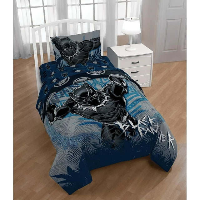 Black Panther King of Wakanda Twin/Full Reversible Comforter & Sham Set, Kids