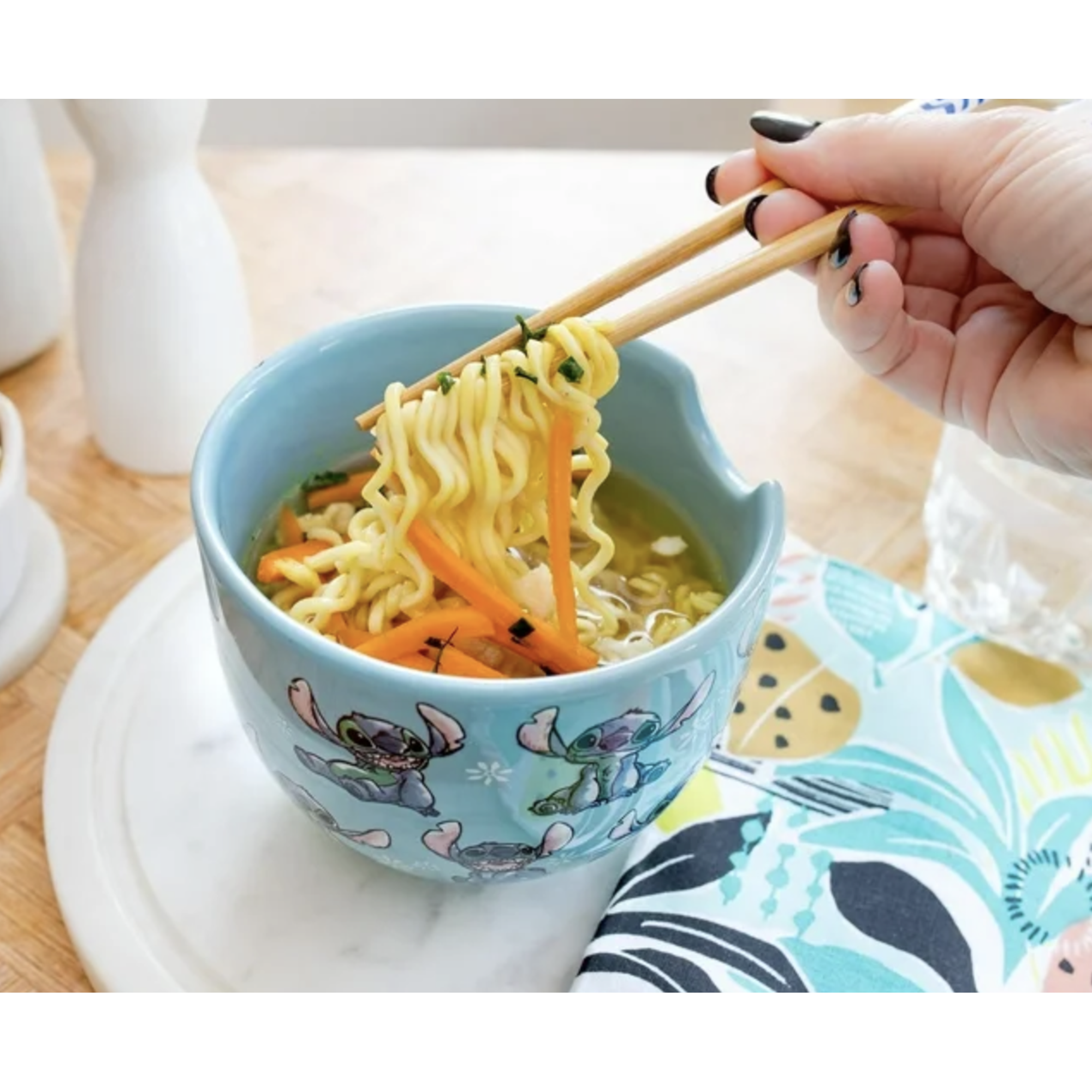 Disney Lilo & Stitch 20-Ounce Ramen Bowl and Chopstick Set